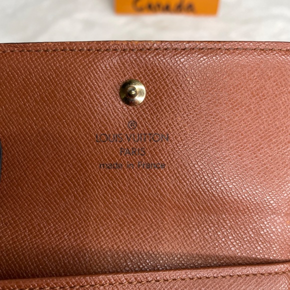 LOUIS VUITTON Monogram Portefeiulle Elise Trifold Wallet $UPDATE SOLD$ - Picture 2 of 11